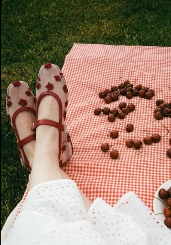 Maroon Mesh Floral Flats
