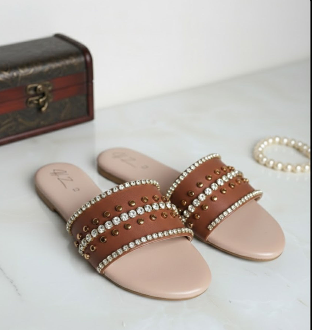 Stud Flats